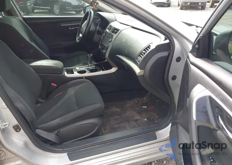 2014 Nissan Altima 2.5 Sv from USA, damaged, VIN 1N4AL3AP9EC326013